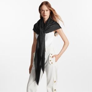 Louis Vuitton Monogram Classic Shawl Black